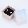 Klassische Silber-Zirkonia-Ringe mit Sechs-Krallen-Fassung in einer blauen Geschenkbox - Gradient Rosa Serie / 5*5 Ringbox