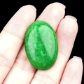 Vivid green oval egg-shaped natural stone gemstone cabochon for jewelry DIY - Dyed Malaysian Jade