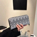 Long zipper wallet for women with black and white herringbone pattern in woven fabric - Black