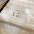 French vintage pearl flower stud earrings with elegant white pearls on a jewelry tray - 131# Silver-White-8mm