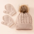 Beiges Zopfstrick-Winterset für Kinder mit warmer Bommelmütze und passenden Fäustlingen - Khaki 2-Teiliges Set