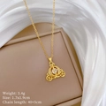 Detailed view of pumpkin carriage pendant with dimensions 1.7x1.9cm and 3.4g weight - Gold Pumpkin Carriage (D445)