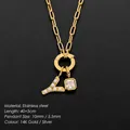 Collana a graffetta in acciaio inossidabile dorato con lettera A di perle e cristallo - Lettera Y