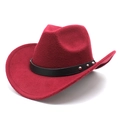 Détail d'un chapeau de cow-boy bordeaux en feutre avec bande en cuir cloutée noire - M(56-58cm) / Bordeaux