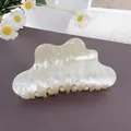 Eleganter elfenbeinweißer gewellter Haarklammer mit schimmerndem Perlmutt-Acetat-Finish - Gebrochenes Weiß