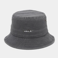 Dettaglio del ricamo a squalo su cappello alla pescatora in tela grigio antracite - Taglia unica / Grigio