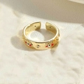 Verstellbarer vergoldeter offener Ring mit bunten Zirkonia-Augen im minimalistischen Stil - Rot