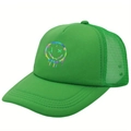 Groene mesh truckerpet met een kleurrijke regenboog smile print op het voorpaneel - Groen / Eén maat