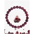 Detail of dark red garnet beaded bracelet with raw gemstone and healing energy card - Standard Beaded Style / Garnet