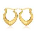 Minimalistische goldene Herz-Creolen aus poliertem Edelstahl auf weißem Hintergrund - Polierter Herz-Umriss-Stil (C110)
