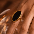 Oval gold-plated stainless steel ring with black enamel inlay for women - Size 7 (Opening) / Gold