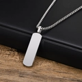Zilveren gepolijste roestvrijstalen rechthoekige dogtag hanger aan een ronde schakelketting - Vierkante Hanger / Zilver