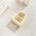 Rectangle hair claw clip in cream marble acetate finish with elegant spring mechanism - Off-white