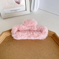 Plush pink faux fur large hair claw clip for thick hair in soft autumn style - Orange Pink