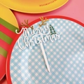 Λεπτομέρεια διακόσμησης τούρτας Merry Christmas με χρυσά κέρατα και δέντρο - Κέρατο Χριστουγεννιάτικο Δέντρο