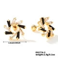 Detailed view of 1.4cm radial flower stud earrings with gold plating and screw-back posts - Black and White Tapered Circle