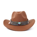 Détail d'un chapeau de cow-boy marron avec perles ethniques, turquoise et pompon à franges - M (56-59cm) / Khaki Gland Ethnique