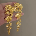Orecchini pendenti vintage in oro opaco con petali a strati e nappe di foglie - 11# Perno in Argento - Foglia di Fiore d'Oro