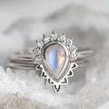 Vintage style moonstone ring set with pear-shaped gemstone and geometric silver hollow details - Size 6 / White Gold