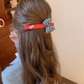 Rote matte Haarspange mit schwarz-weiß karierter Schleife, Blume und Strasssteinen - Rote Karo-Schleife (HH9205-1)