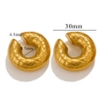 Chic 30mm gold plated titanium steel twisted C-shape ear clips with scale texture - 1 Piece / Gold-Scale Pattern