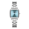Vue détaillée d'une montre carrée argentée avec cadran bleu soleil et bracelet en métal - Bracelet Argent Cadran Bleu