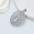 Collana con ciondolo Vergine Maria in argento con pavé di zirconi in design ovale - Argento