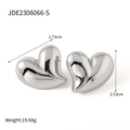 Orecchini a cuore in argento lucido, dimensioni 2,73 cm x 2,53 cm, peso 19,68 g - Argento (JDE2306066-S)