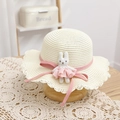 Dettaglio cappello di paglia con fiocco rosa, pizzo e coniglietto per bambina - 52cm (Consigliato per 1-4 anni) / Cappello Bianco Sporco