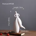Serre-livres moderne en céramique mate blanche, sculpture abstraite nordique de 27cm haut - Mains jointes / HP328