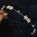 Elegante cerchietto dorato con fiori in pietra occhio di gatto e strass da donna - Oro Chiaro Piccolo Doppio Fiore Fresco