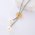 Collar con colgante del Árbol de la Vida dorado con cadena de plata y perlas blancas - Dorado
