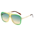 Lunettes de soleil dégradées avec double pont classique et branches en métal doré - Monture Jaune Vert Verres Thé Vert
