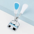 Piegaciglia mini in acciaio inox con gommino azzurro e impugnatura in plastica bianca - Bianco e Blu