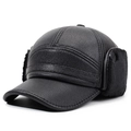 Cappello invernale da uomo in ecopelle nera con calda fodera in peluche e paraorecchie - Regolabile / Nero