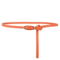 Schmaler orangefarbener Kunstledergürtel mit goldener Metallschnalle und Knoten - Orange