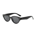 Occhiali da sole cat eye neri lucidi con lenti grigie e rivetti in argento - Montatura Nera Lenti Grigie
