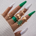 Ensemble de 6 bagues de Noël avec sapin émaillé vert et renne en finition dorée - Ensemble de 6 Pièces de Noël (24828)