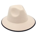 Dettaglio ravvicinato di un cappello fedora in lana beige con bordo nero a contrasto - Beige (Bordo Nero)