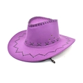 Detalle de sombrero vaquero morado de ante sintético con pespuntes y ojales metálicos - Morado
