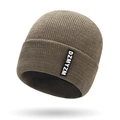 Berretto invernale in maglia kaki scuro con patch DZMYZM, caldo e protettivo per orecchie - Beige