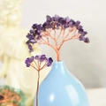 Albero decorativo di cristallo ametista in un vaso di ceramica azzurro per la casa - Ramo di ametista