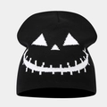 Detailansicht des weiß gestrickten Geistergesichts auf einer schwarzen Wintermütze - Stil A Schwarz+Weiß (Geistergesicht)