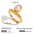Detailweergave van gedraaide ring met ovale zirkoon en maatinformatie op wit - Gedraaide Golfvormige Ovale Steen(JDR0104032-7)