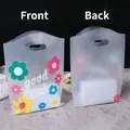 Translucent frosted plastic gift bag with good luck flower design and wave edge - 20x27cm / Lucky Flower