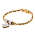 Elegante pulsera de acero de titanio dorado con dije cuadrado de pavé resplandeciente - Dorado