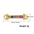 Dettaglio di un connettore dorato con sei pietre colorate e le dimensioni indicate - A0335-Connettore a Barra in Zirconia Multicolore