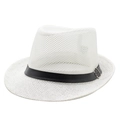 Zomerse Panama hoed van ademend wit mesh met een stijlvolle zwarte lederen gespband - M (56-58cm) / Wit