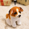 Portachiavi peluche cagnolino beagle con clip nera su morbido tappeto beige - Cucciolo Marrone / 15CM