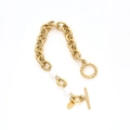 18K gold plated chunky chain bracelet with white pearls and textured toggle clasp - Baroque Pearl Thick Chain Bracelet Gold